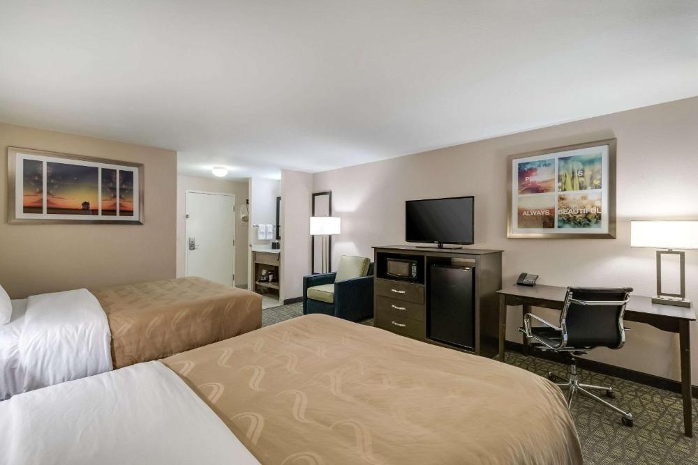 Quality Inn & Suites Imagen 12