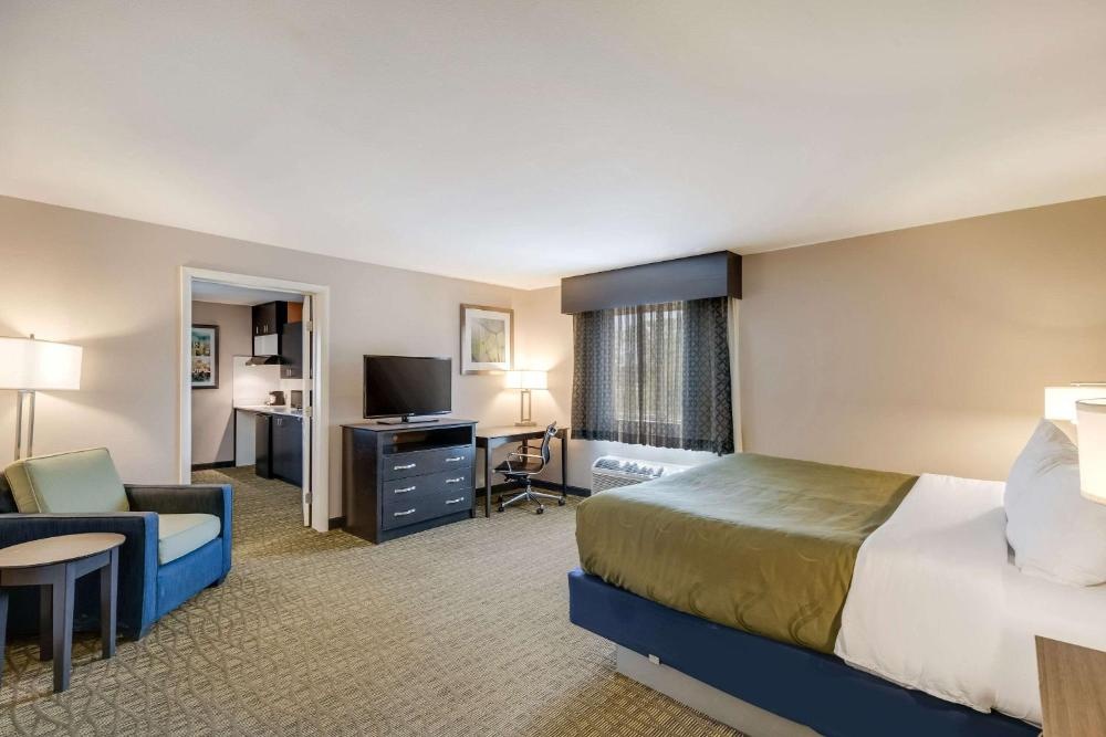 Quality Inn & Suites Imagen 17
