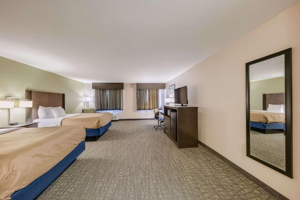 Quality Inn & Suites Imagen 24
